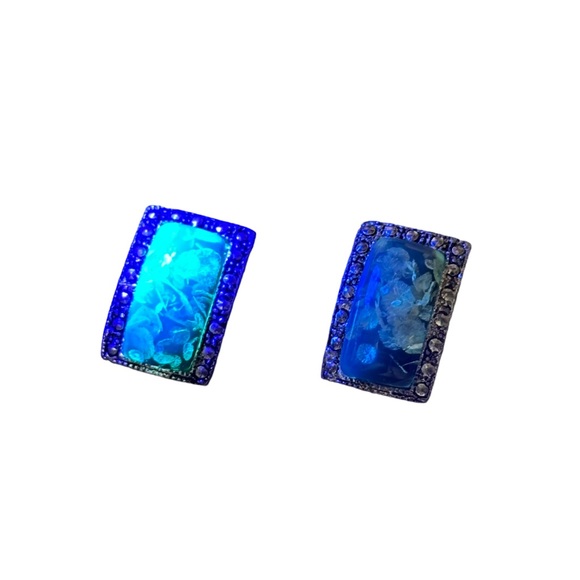 Vintage Lucite Dried Flower Rectangle Pierced Stud Earrings - Picture 7 of 8